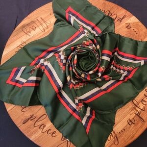 Elegant Green Silk Scarf